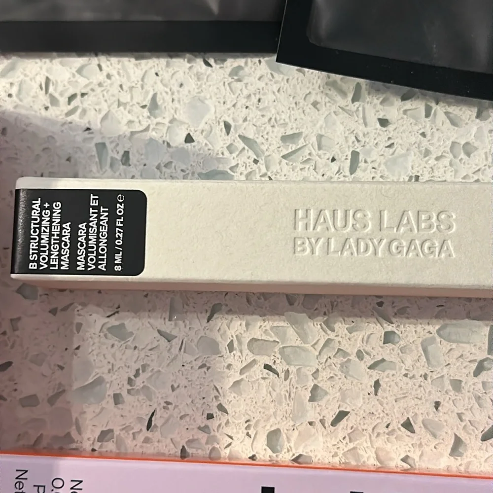 High-End MakeupBundle: Natasha Denona, Il Makiage, Haus Labs,Sol de Janeiro✨$320 - Picture 7 of 9